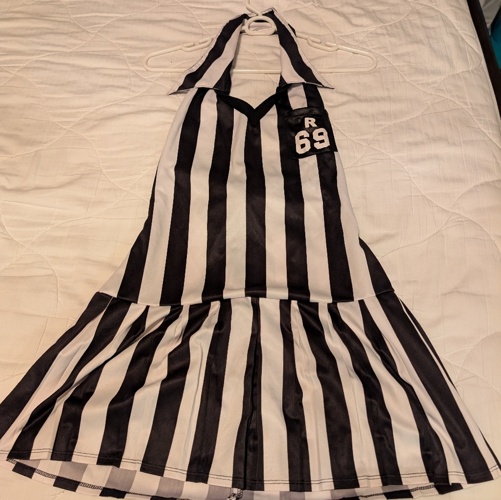 Sexy Leg Avenue Referee Costume